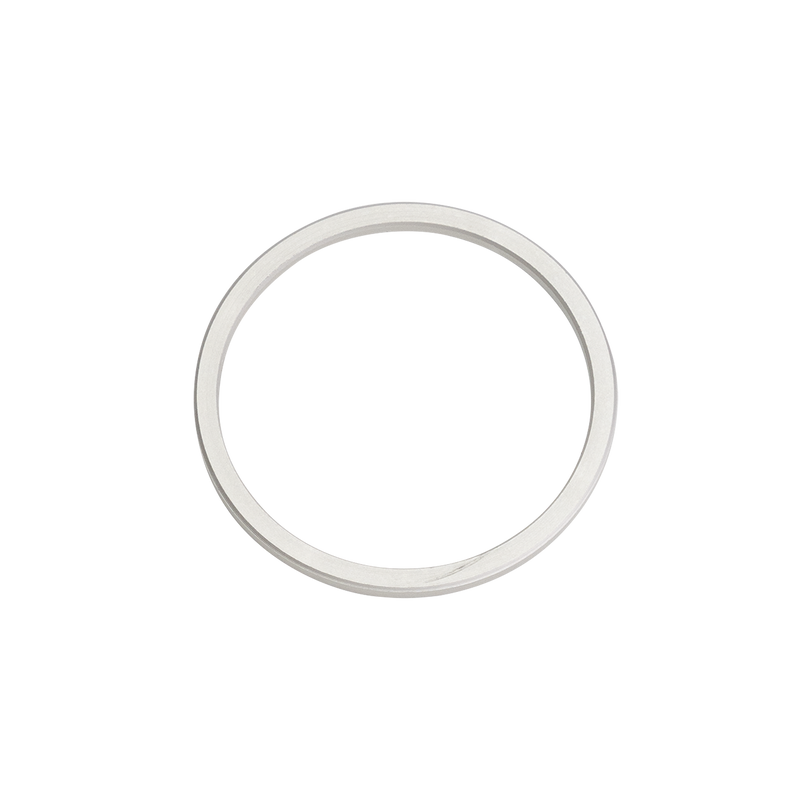 Snap ring for sprocket (non threaded free-wheel)